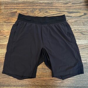 Lululemon T.H.E. Black Shorts size large